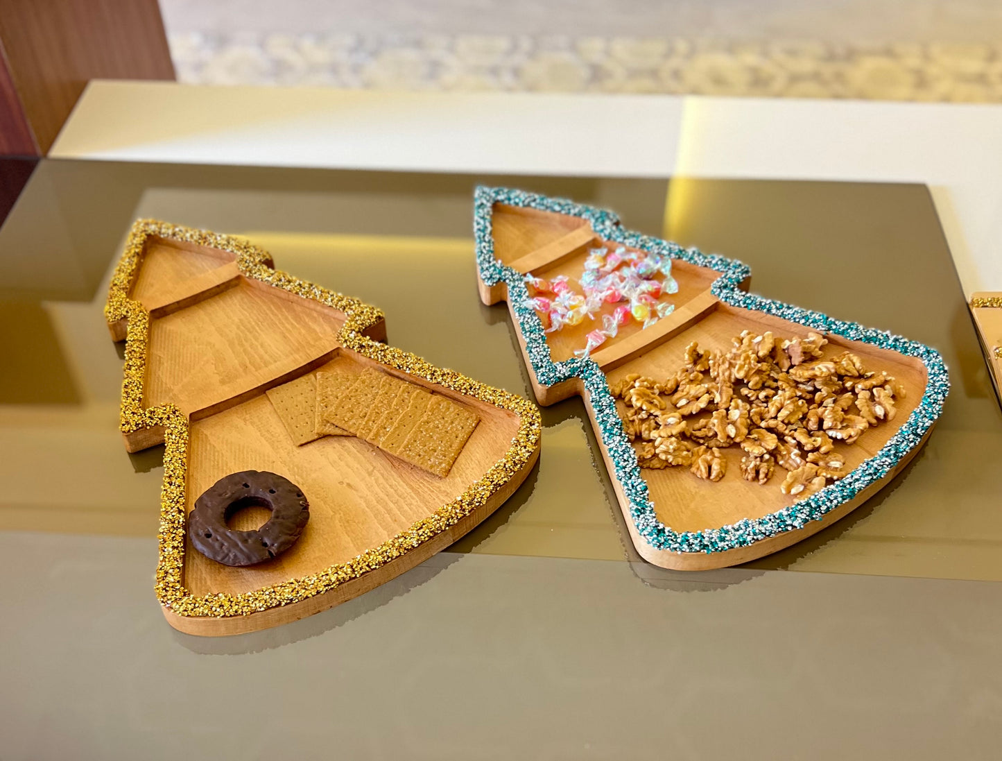 Christmas tree platter