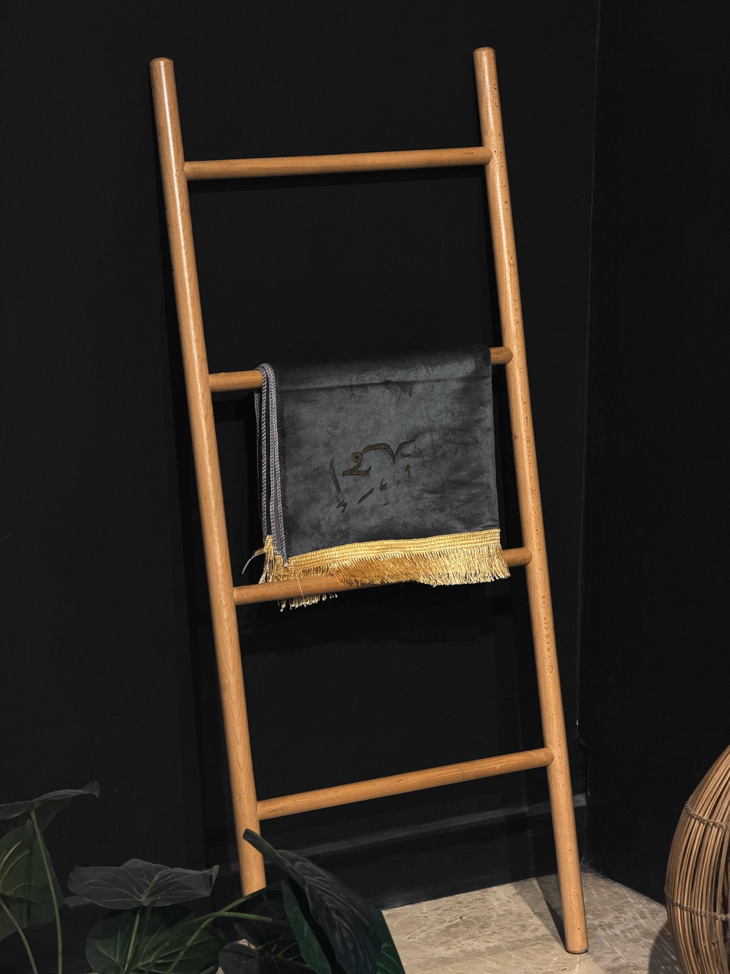 Prayer carpets holder