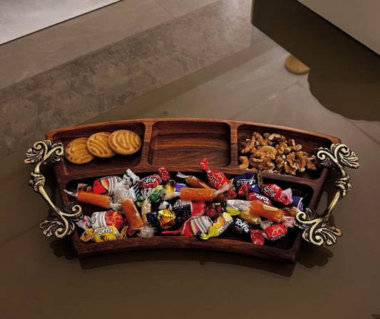 Nature Meets Chic – Wooden Snack Server with Brass Handle
