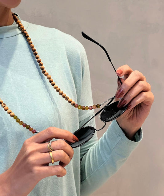 Unique sunglass chain