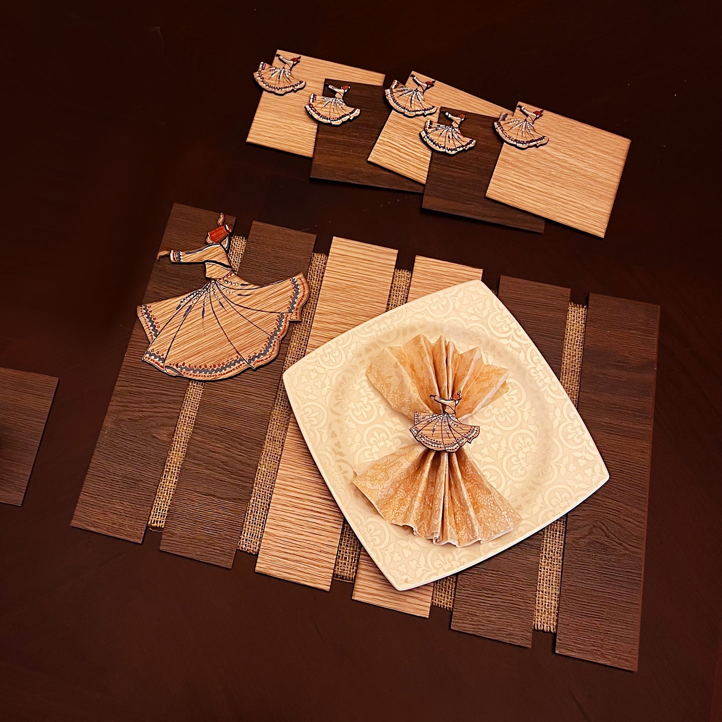 Tanoora Table Set